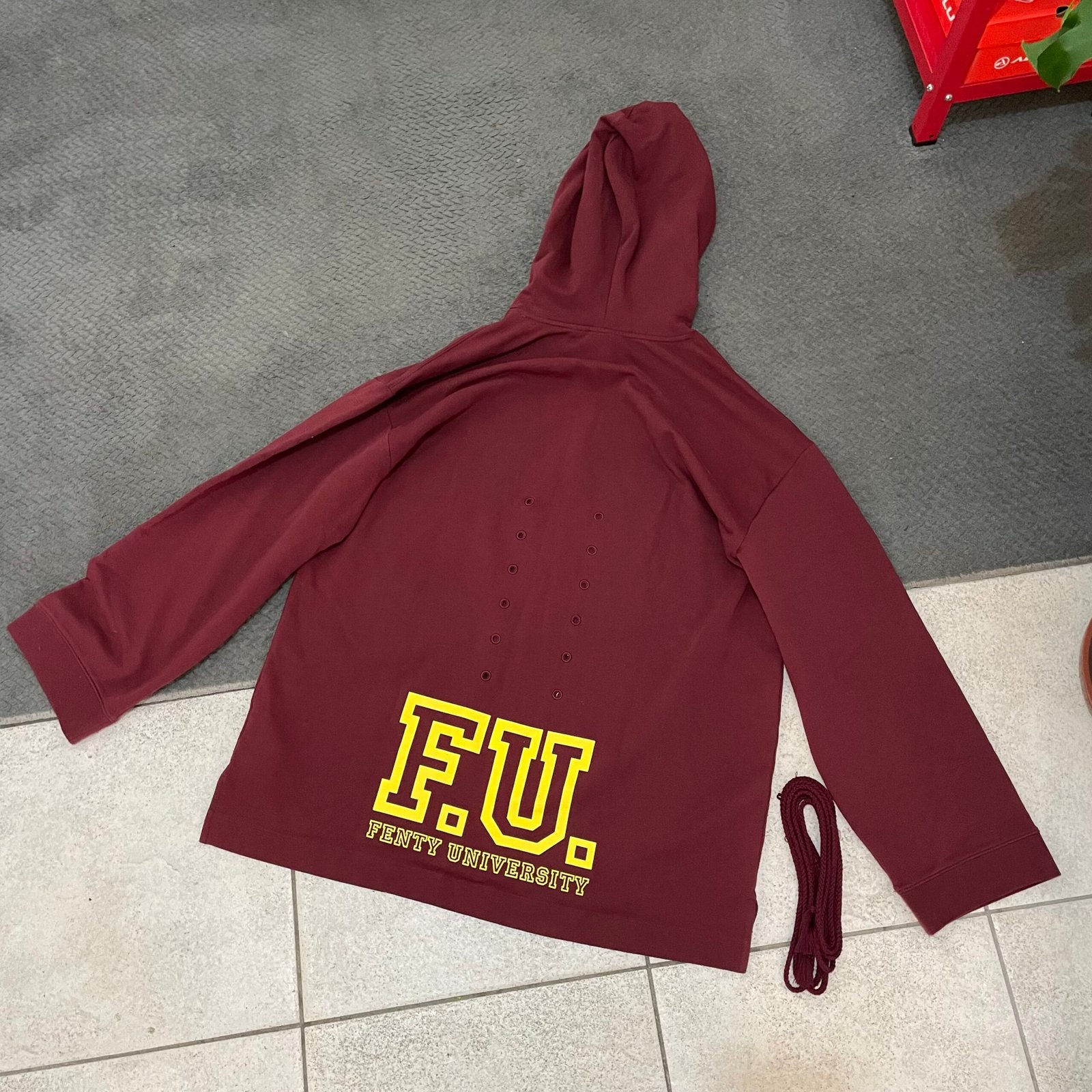 MOLETOM PUMA X FENTY UNIVERSITY BY RIHANNA - Imagem 5